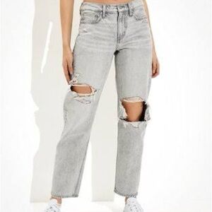 AMERICAN EAGLE 90’s Straight Gray Jeans
